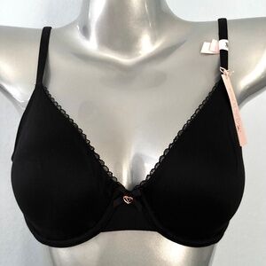 Victorias Secret Body By Victoria Smooth Black Unlined Demi Bra